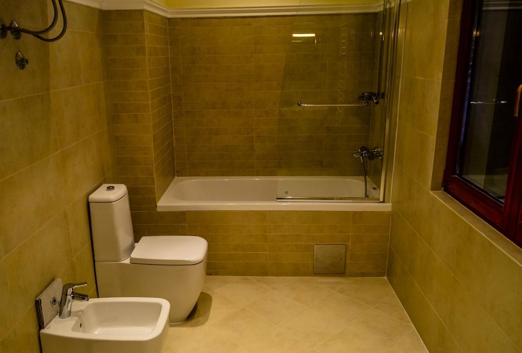 St.George Apartments Petrovac Exteriör bild