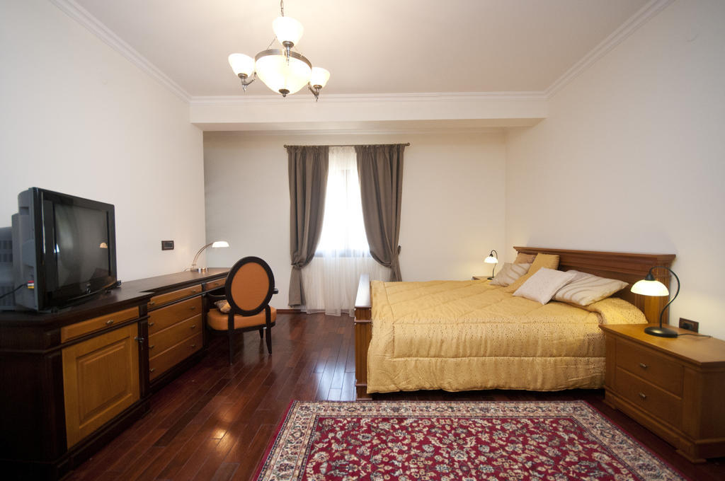St.George Apartments Petrovac Rum bild