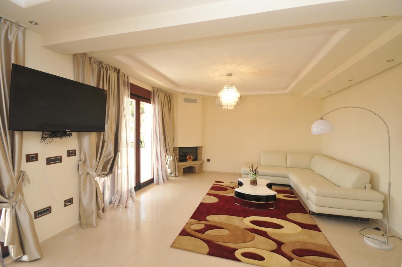 St.George Apartments Petrovac Exteriör bild